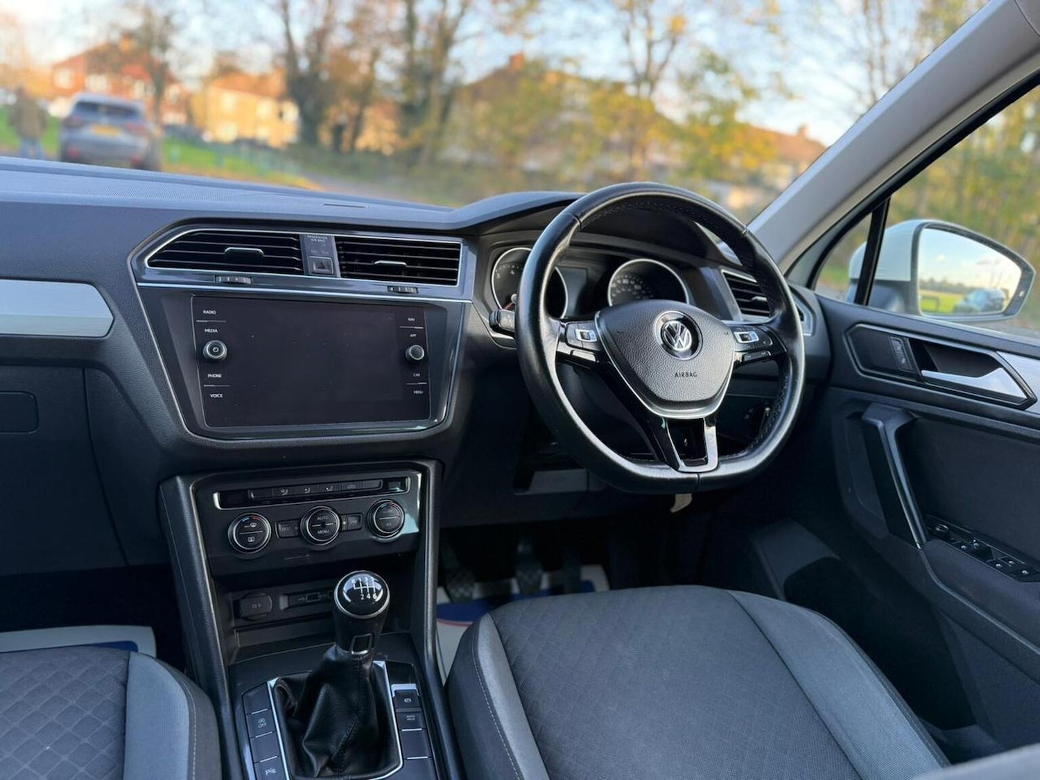 Used Volkswagen Tiguan 2018 for sale - 76670779: Photo 22