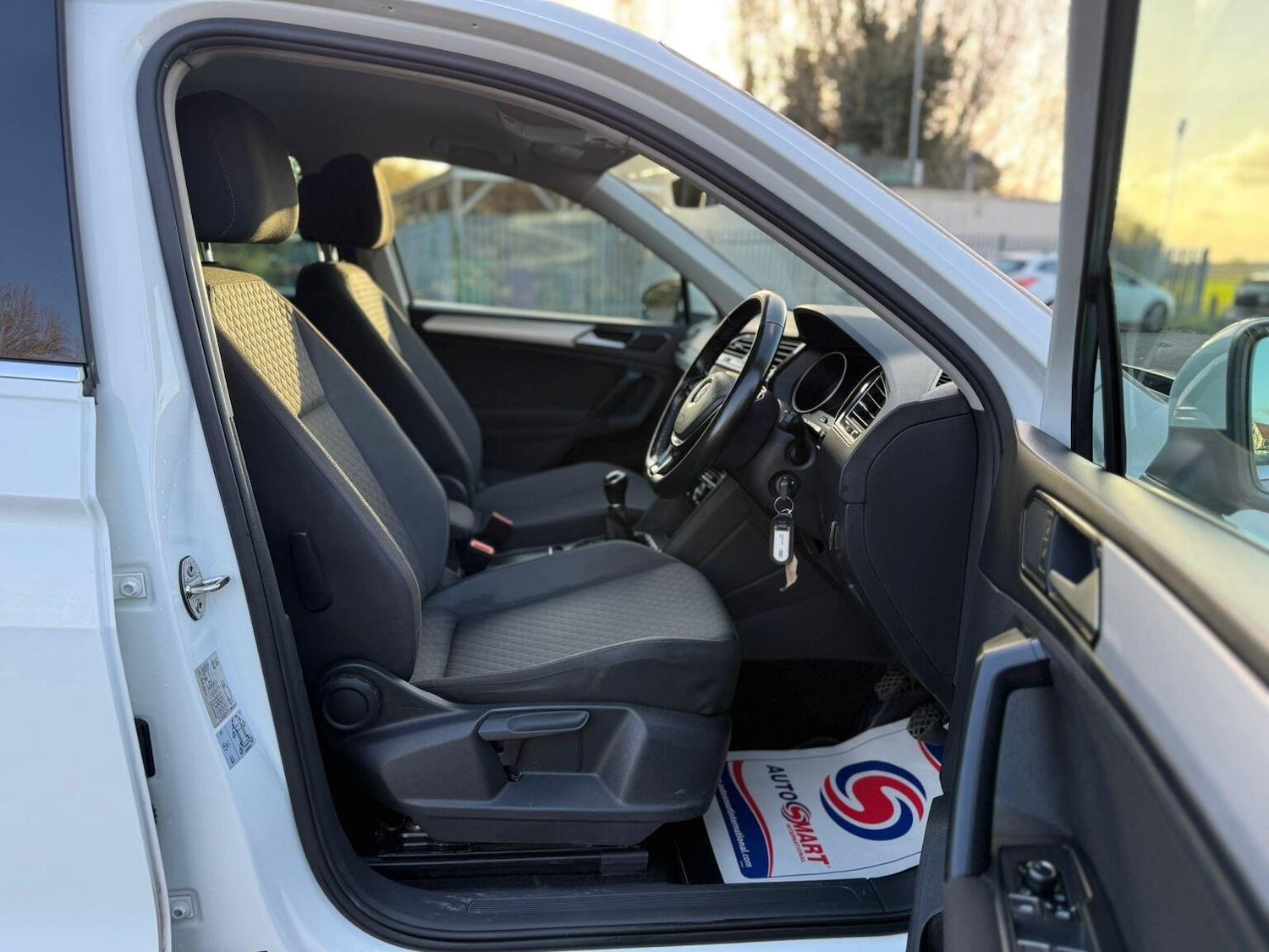 Used Volkswagen Tiguan 2018 for sale - 76670779: Photo 23