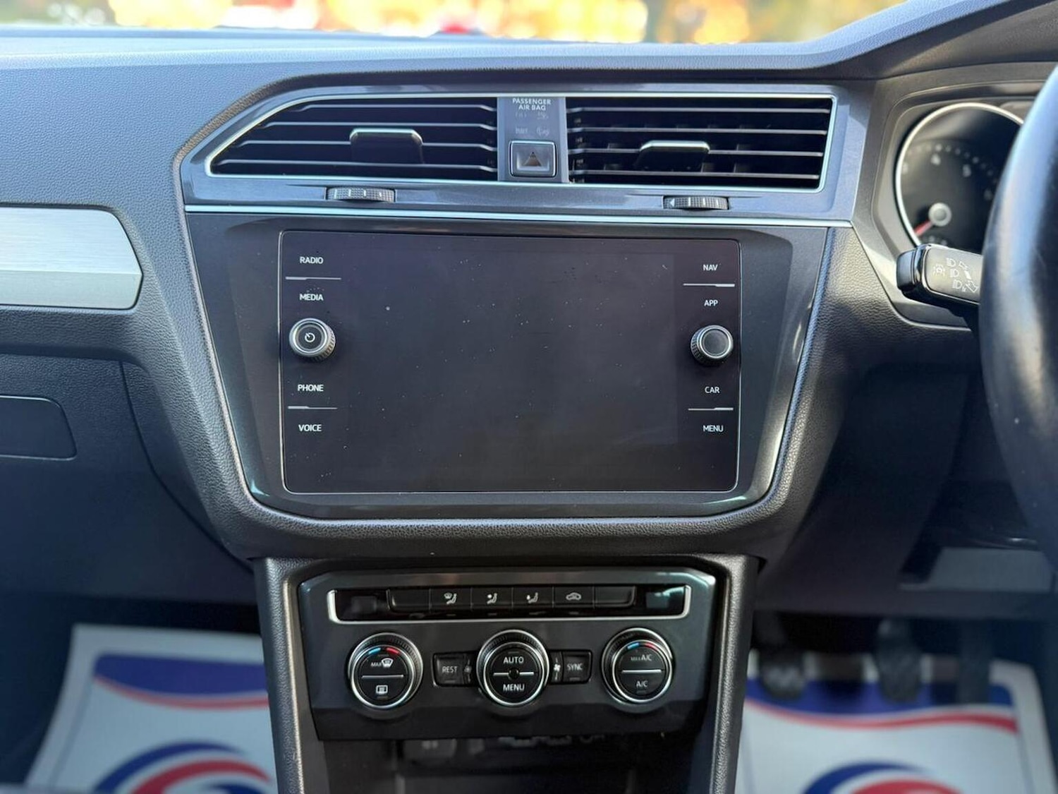 Used Volkswagen Tiguan 2018 for sale - 76670779: Photo 44