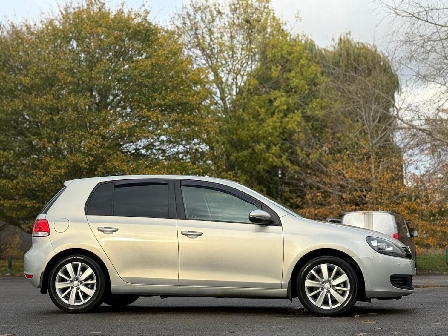 Used Volkswagen Golf 2011 for sale - 76571080: Photo 11