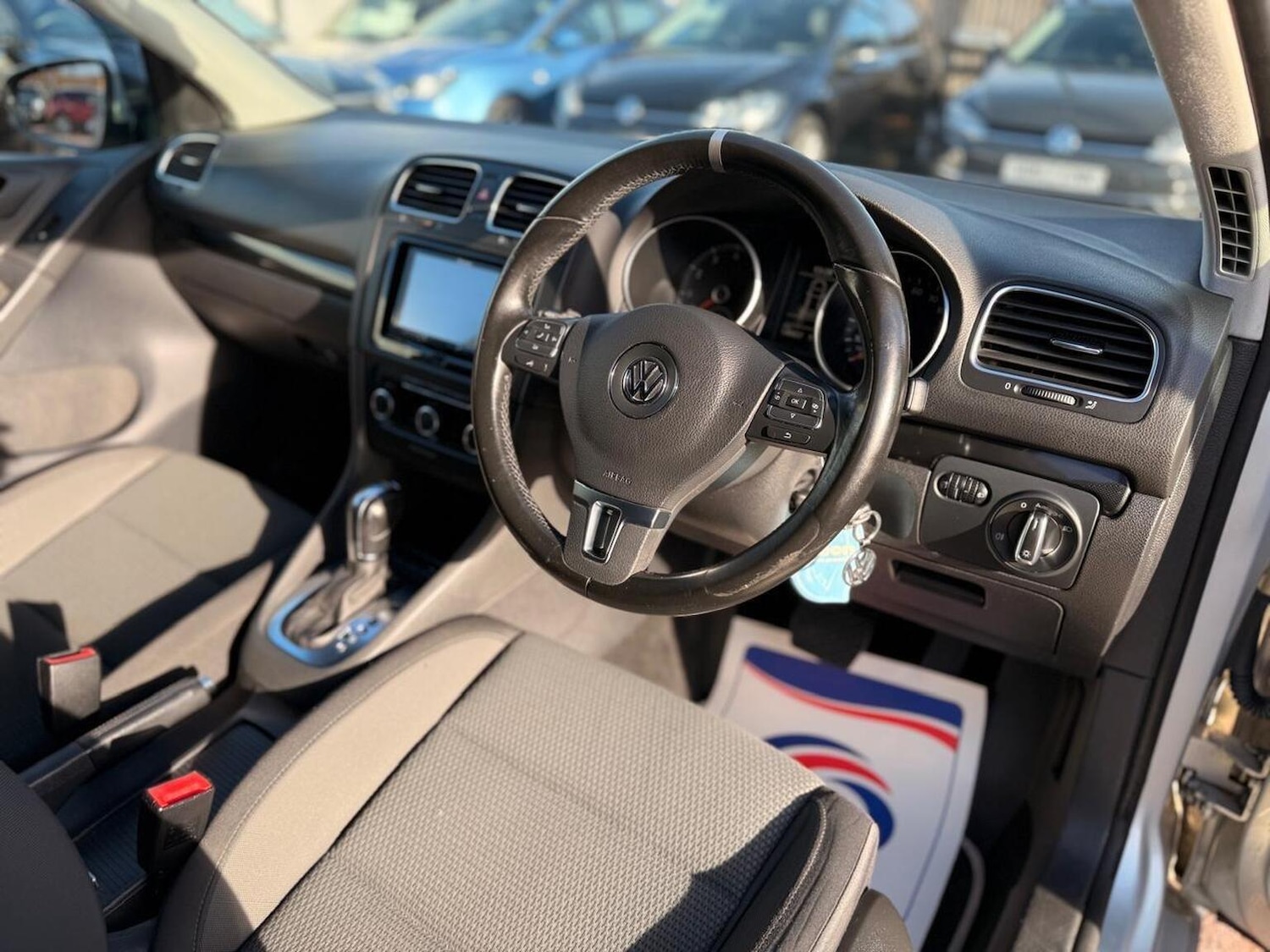 Used Volkswagen Golf 2011 for sale - 76571080: Photo 17