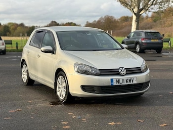 Used Volkswagen Golf 2011 for sale - 76571080: Photo