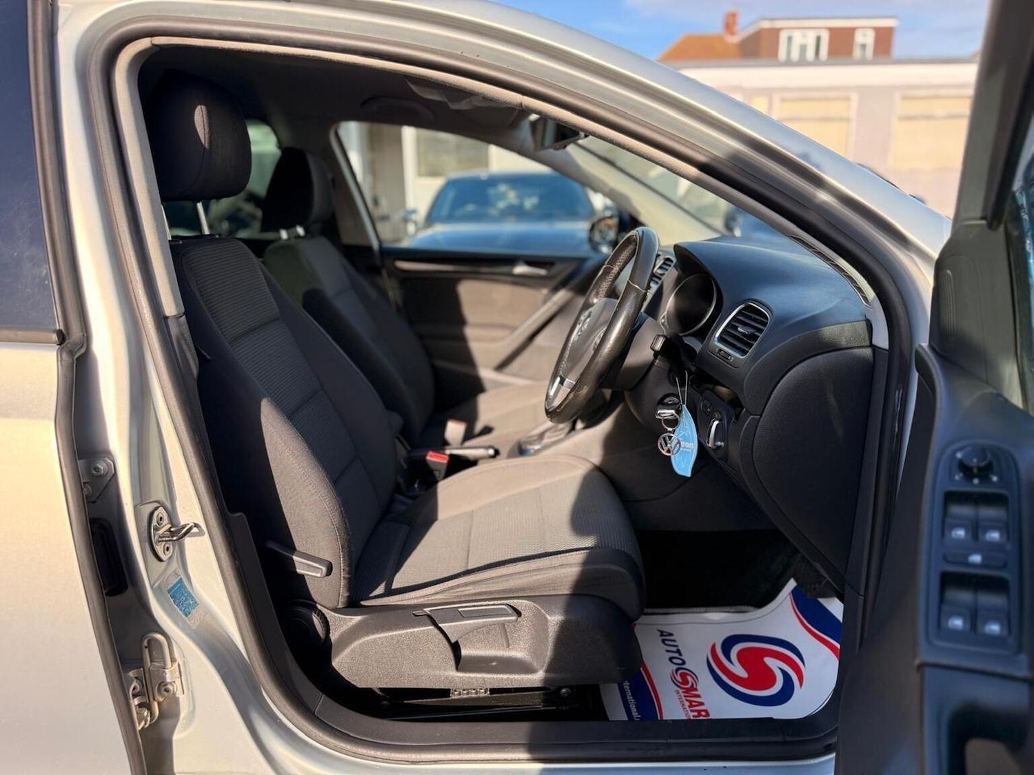 Used Volkswagen Golf 2011 for sale - 76571080: Photo 26