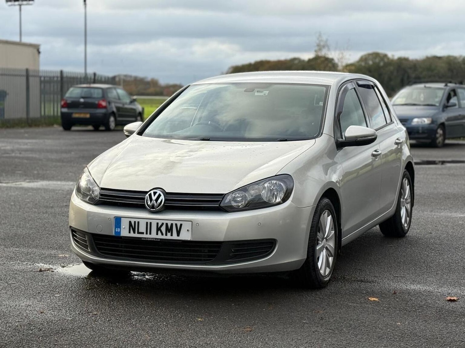 Used Volkswagen Golf 2011 for sale - 76571080: Photo 3