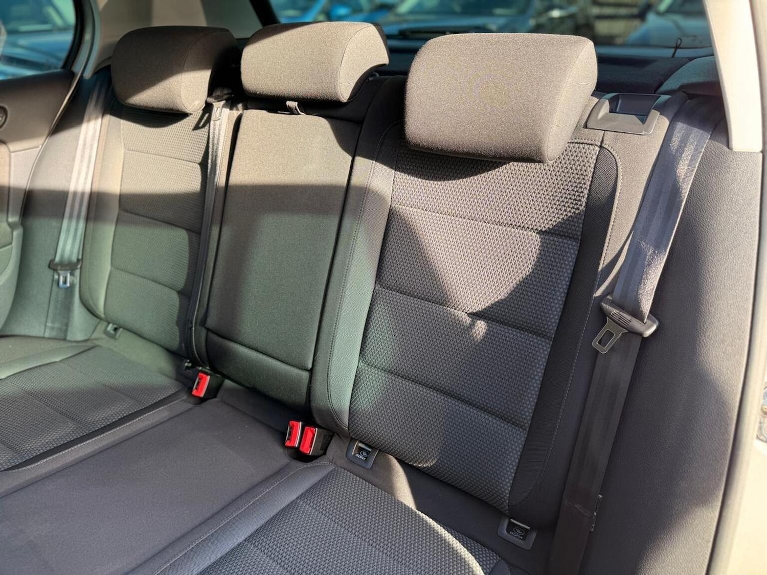 Used Volkswagen Golf 2011 for sale - 76571080: Photo 31