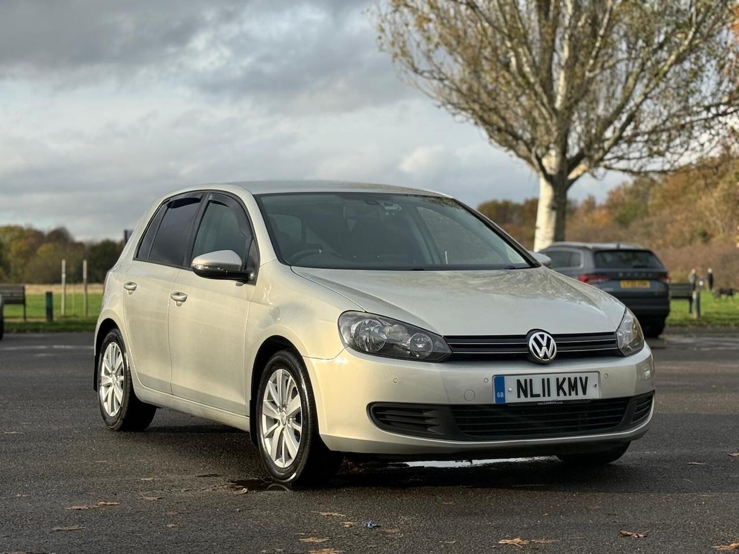 Used Volkswagen Golf 2011 for sale - 76571080: Photo 4