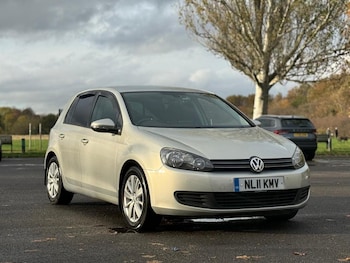 Used Volkswagen Golf 2011 for sale - 76571080: Photo