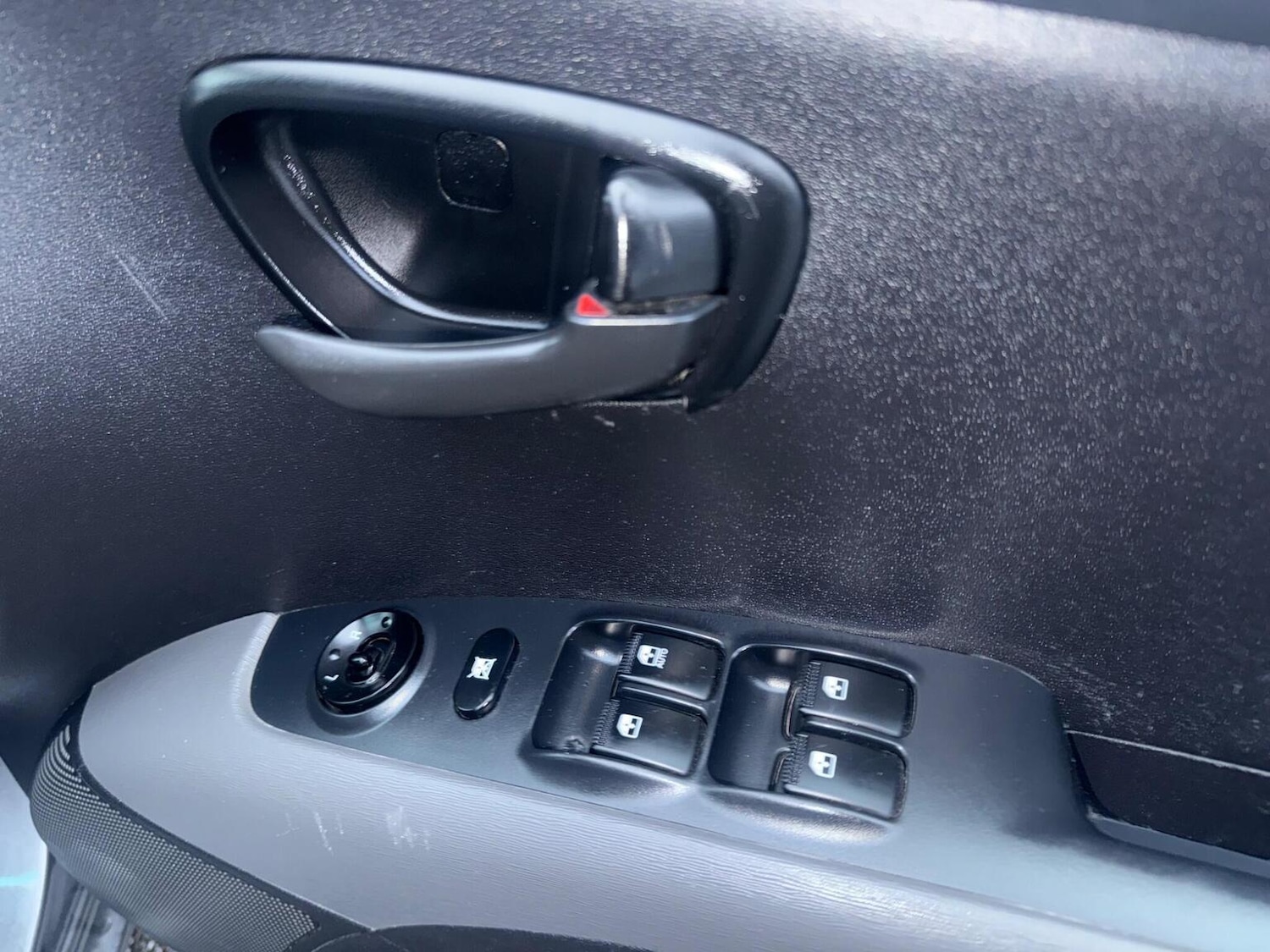 Used Hyundai i10 2011 for sale - 76963350: Photo 20