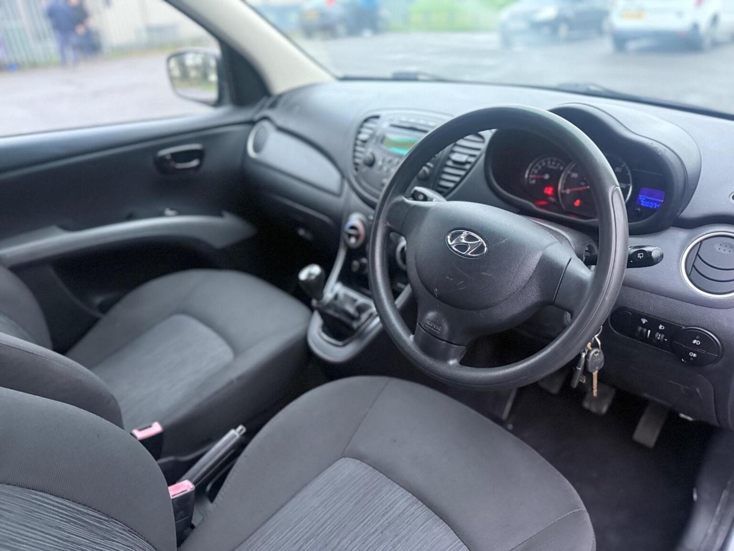 Used Hyundai i10 2011 for sale - 76963350: Photo 22