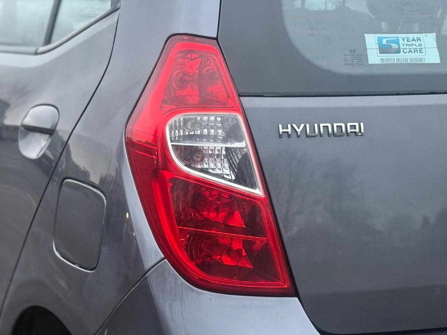 Used Hyundai i10 2011 for sale - 76963350: Photo 32