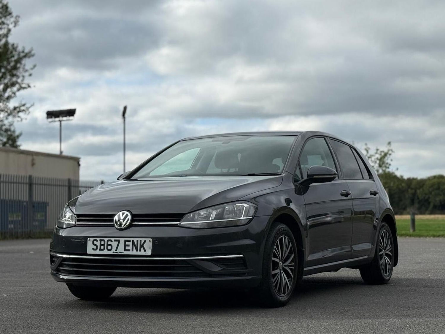 Used Volkswagen Golf 2017 for sale - 76769625: Photo 14