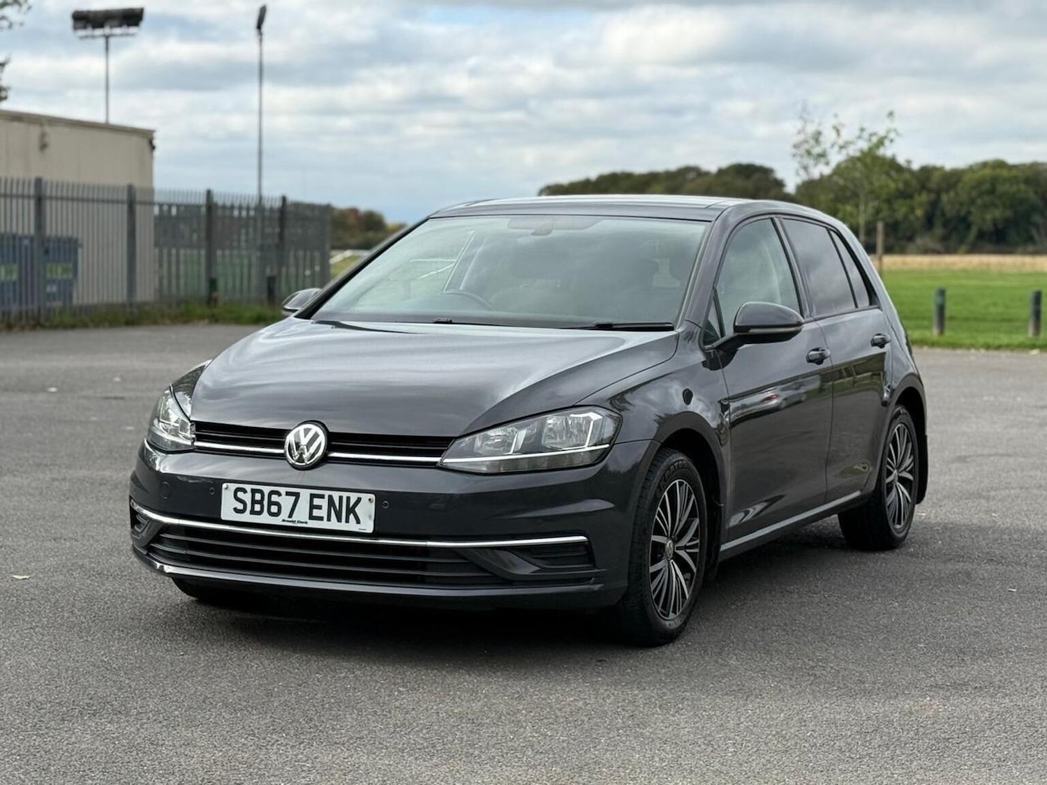 Used Volkswagen Golf 2017 for sale - 76769625: Photo 15