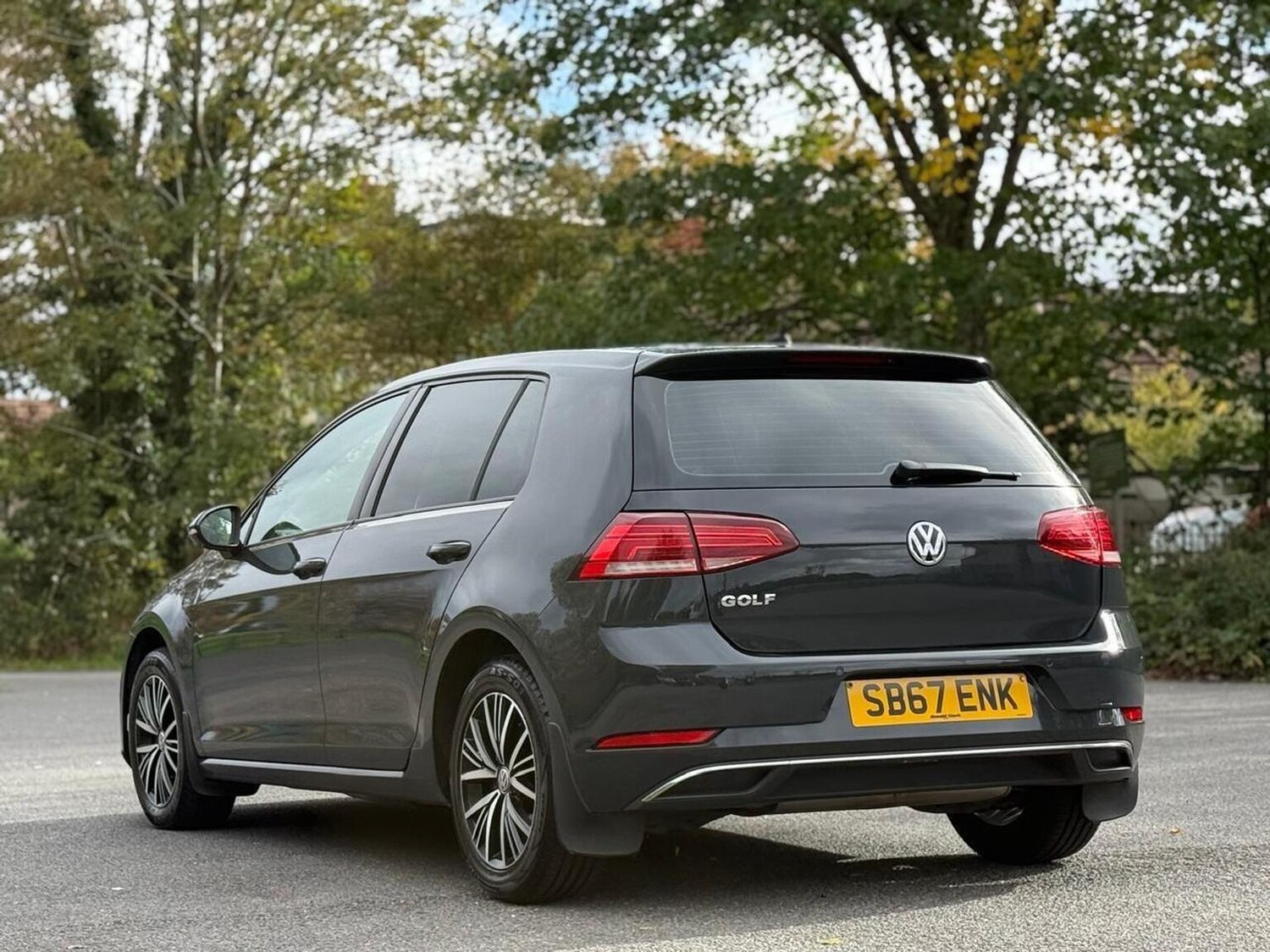 Used Volkswagen Golf 2017 for sale - 76769625: Photo 17