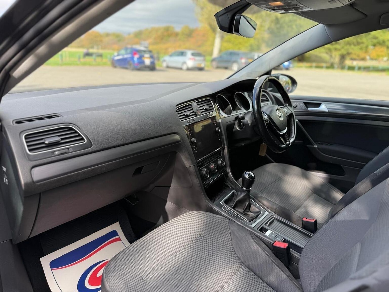 Used Volkswagen Golf 2017 for sale - 76769625: Photo 29