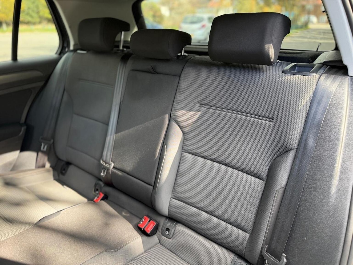 Used Volkswagen Golf 2017 for sale - 76769625: Photo 36