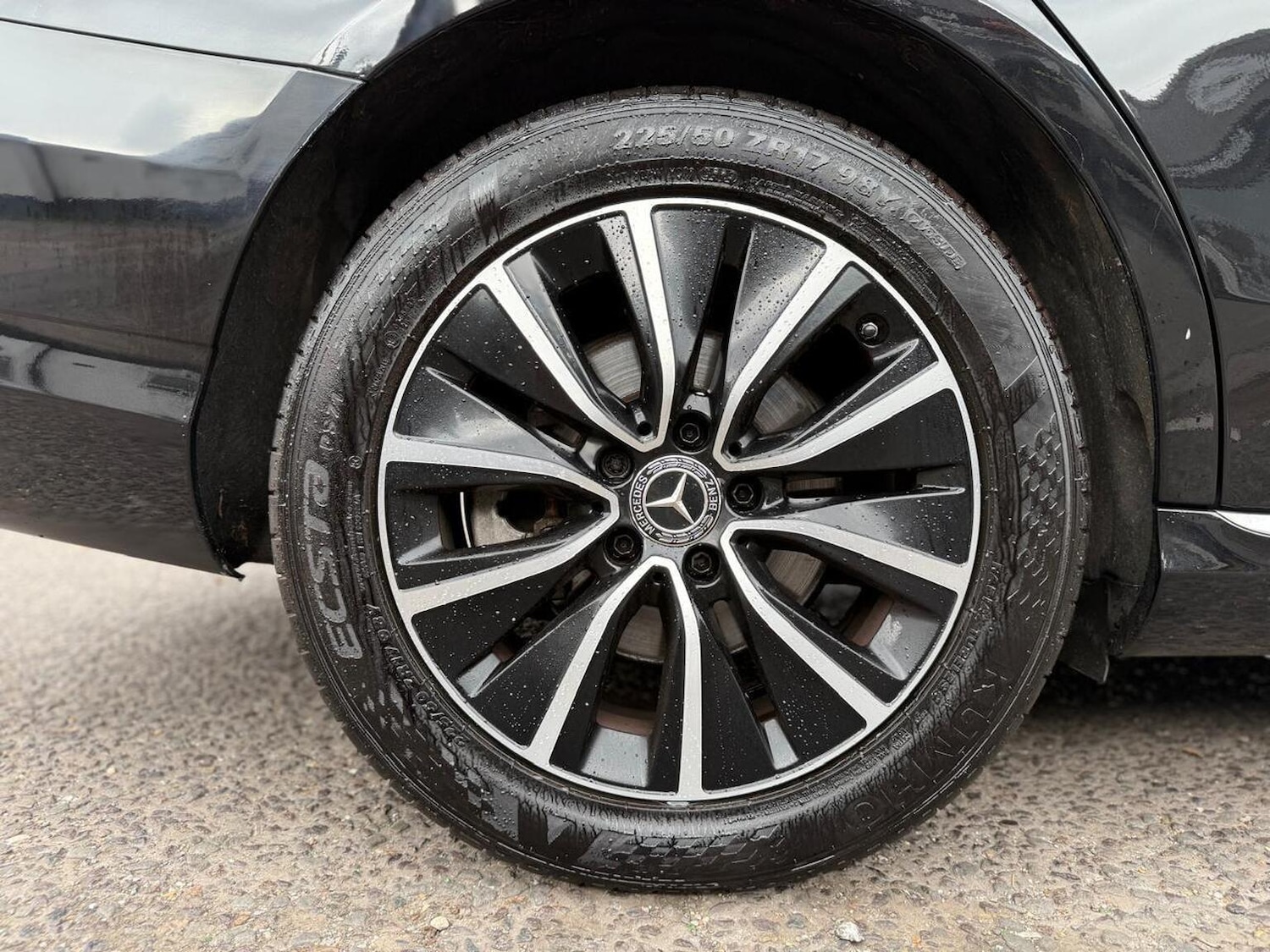 Used Volkswagen Golf 2017 for sale - 76769625: Photo 41