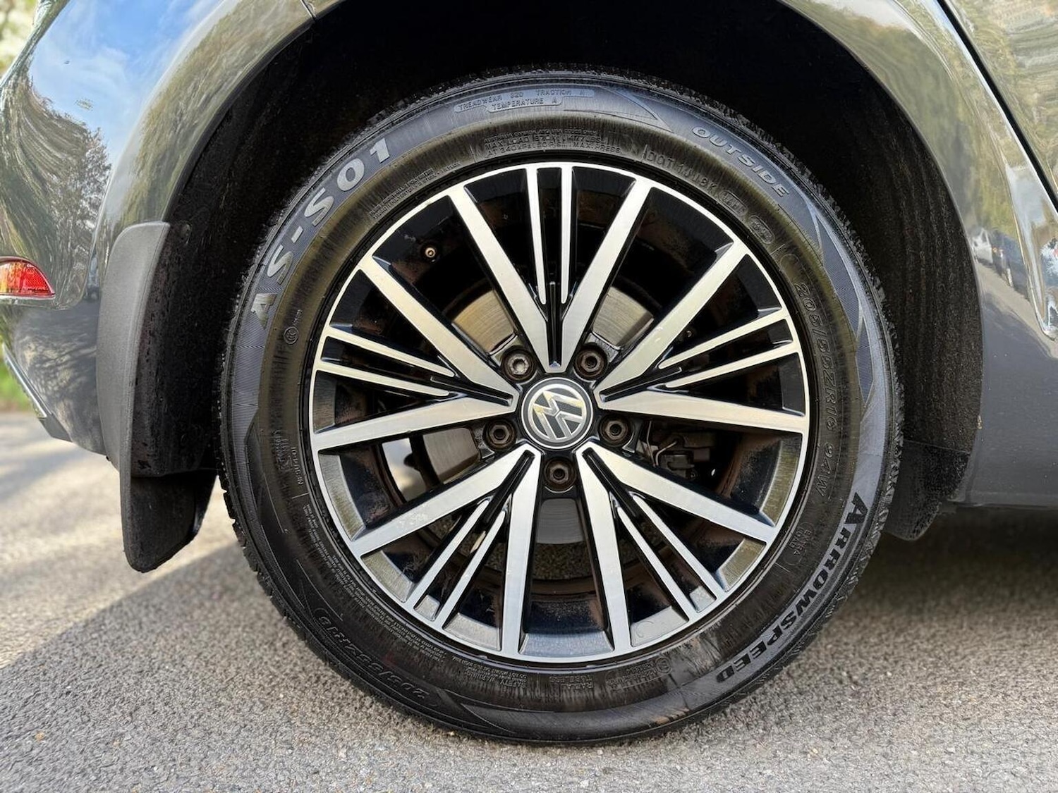 Used Volkswagen Golf 2017 for sale - 76769625: Photo 42