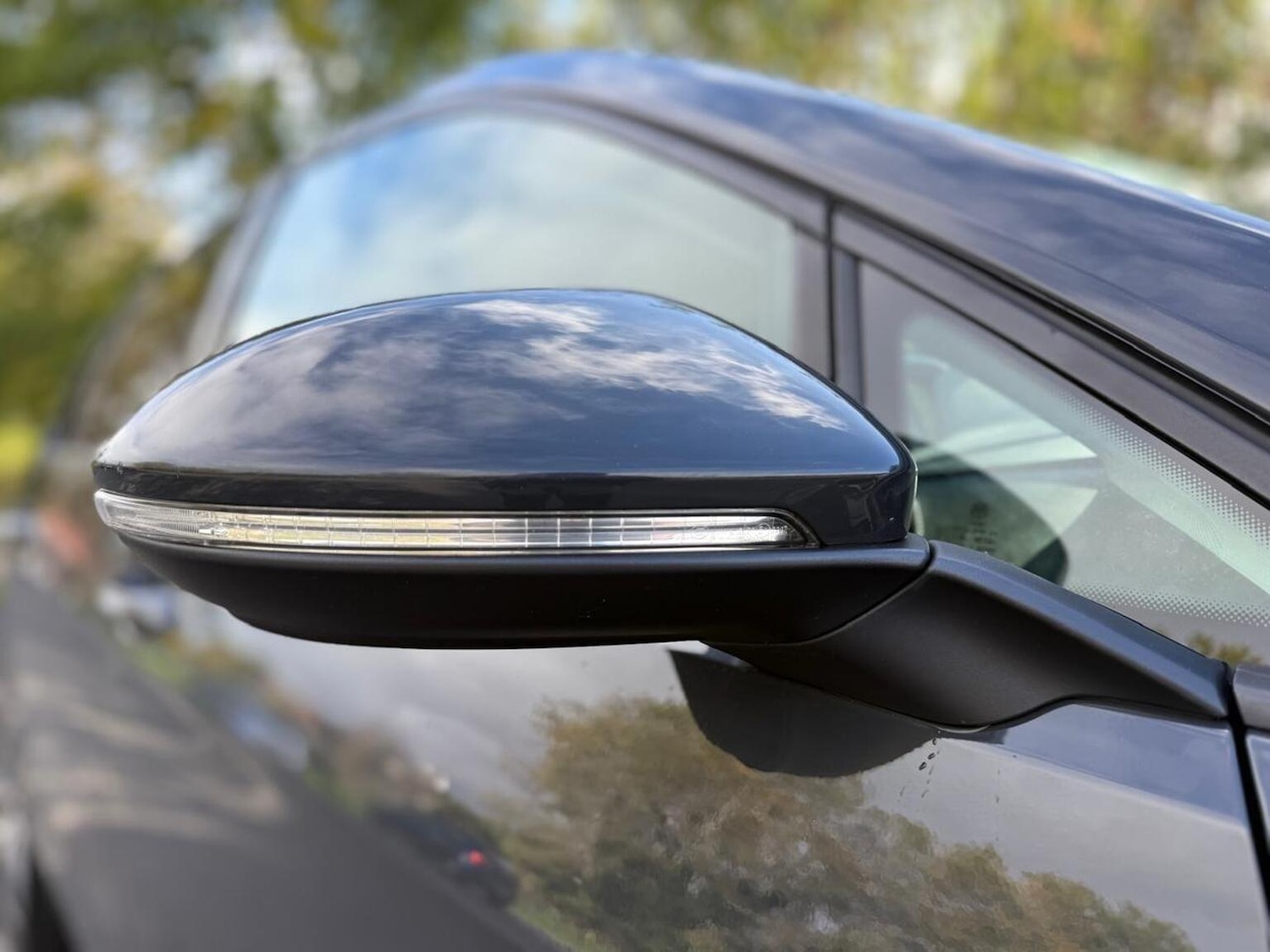 Used Volkswagen Golf 2017 for sale - 76769625: Photo 49