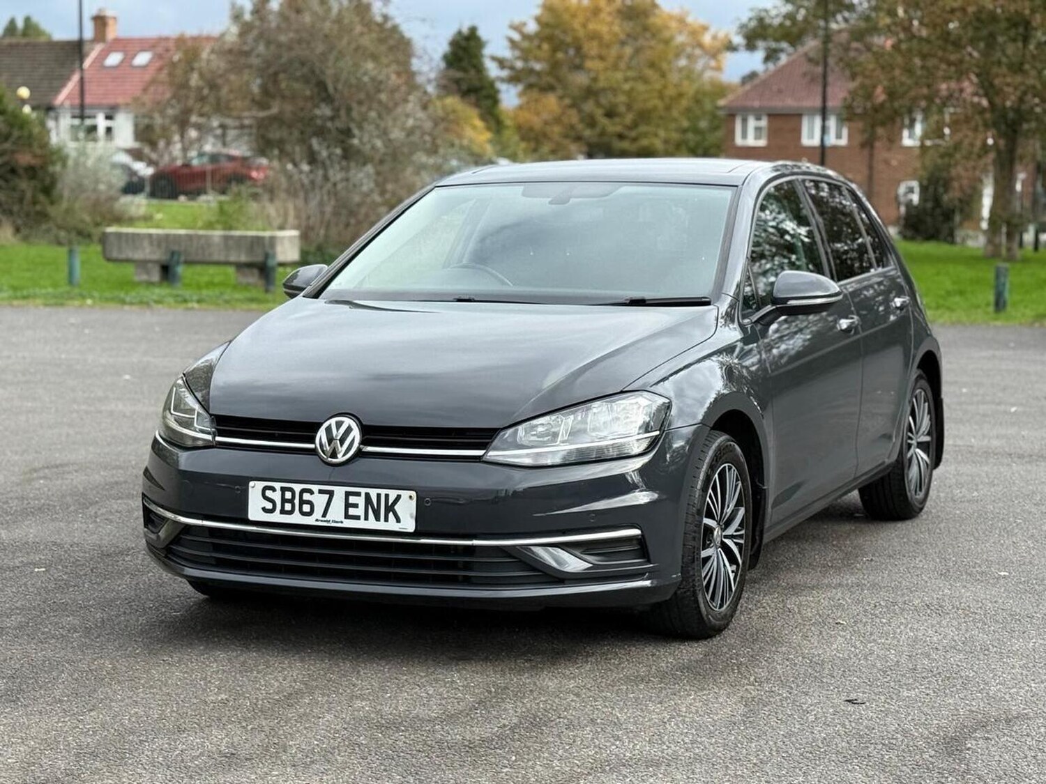 Used Volkswagen Golf 2017 for sale - 76769625: Photo 5