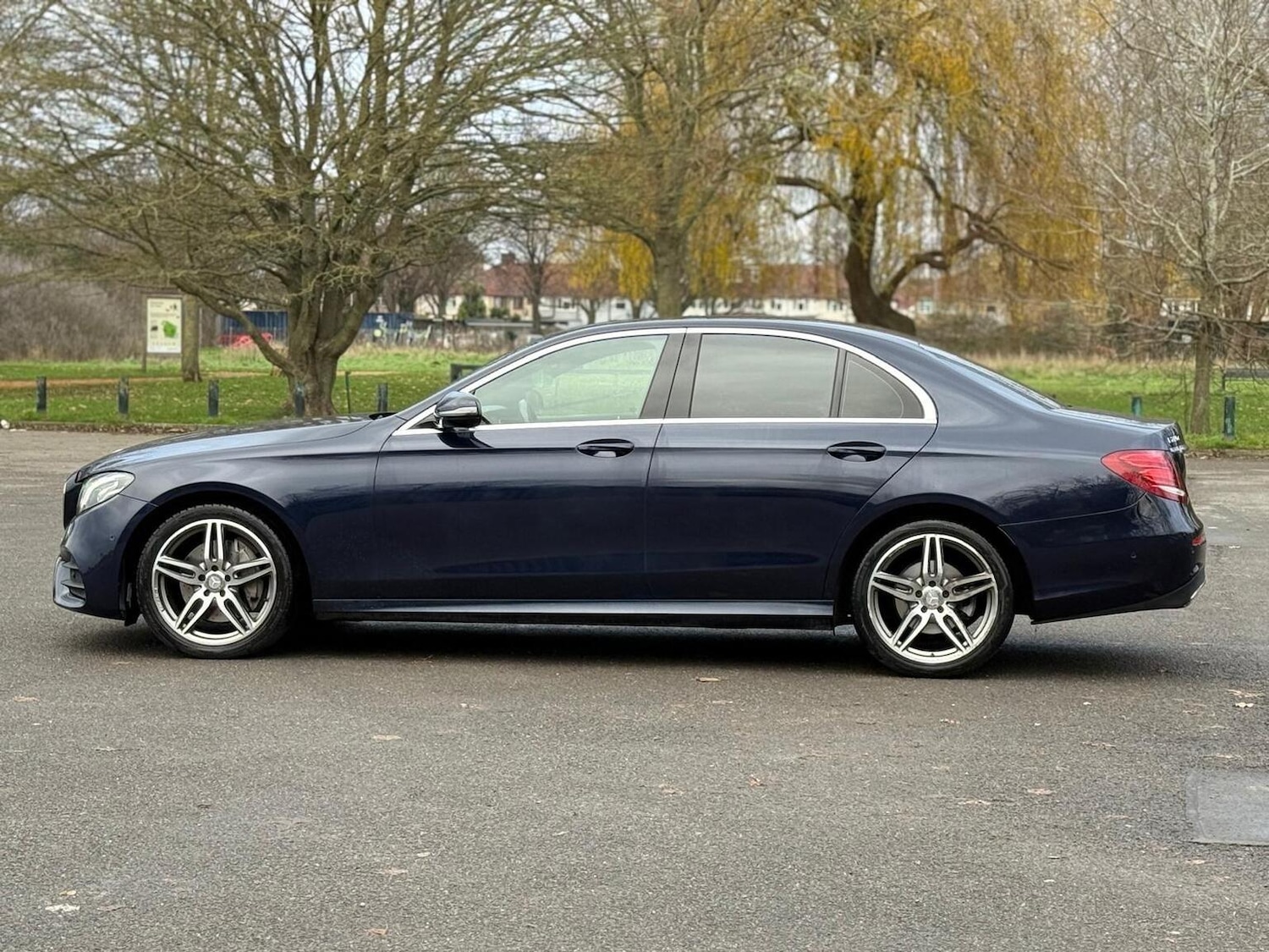 Used Mercedes-Benz E Class 2017 for sale - 76963313: Photo 10