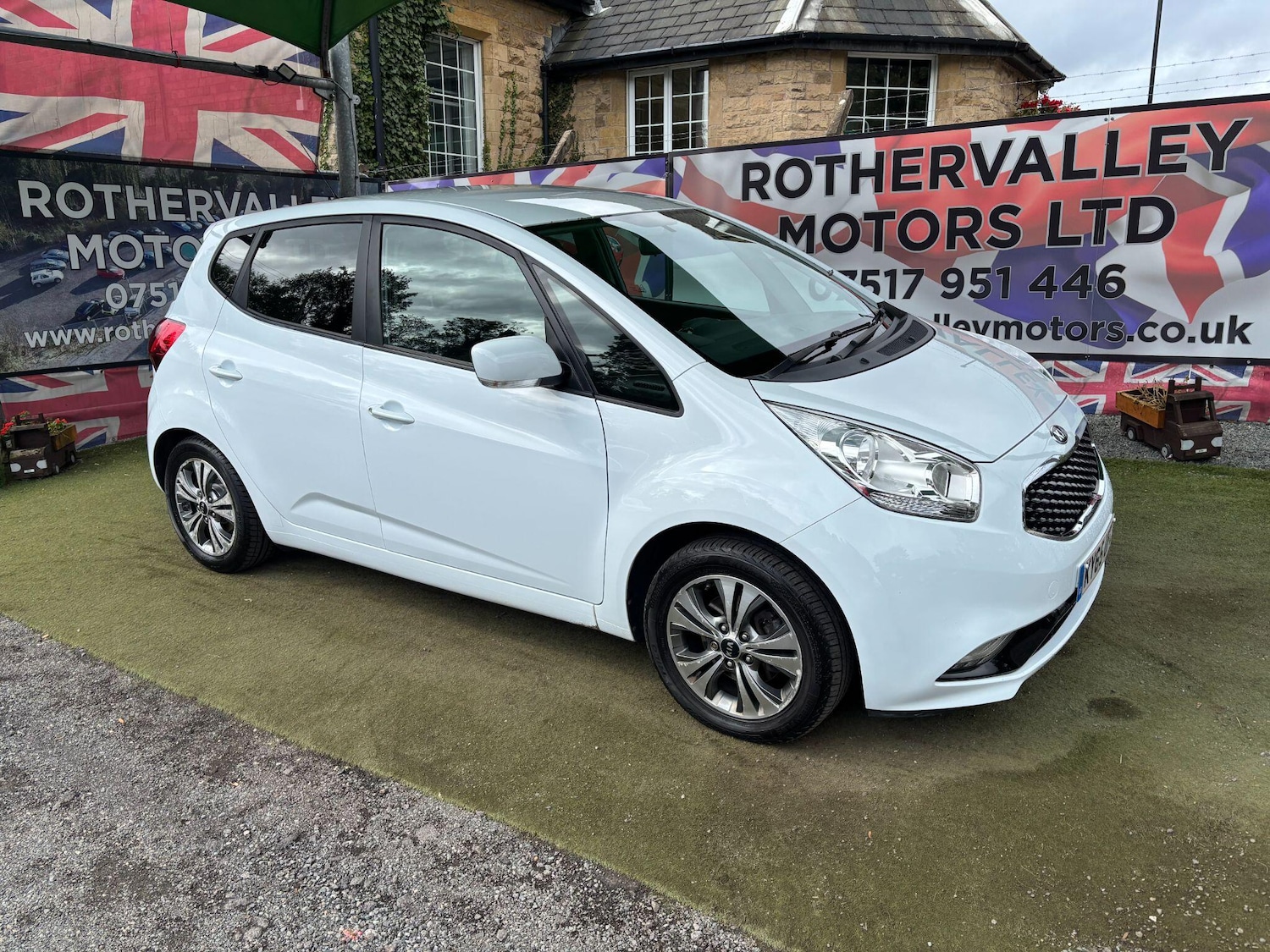 Used Kia Venga 2015 for sale - 76001723: Photo 1