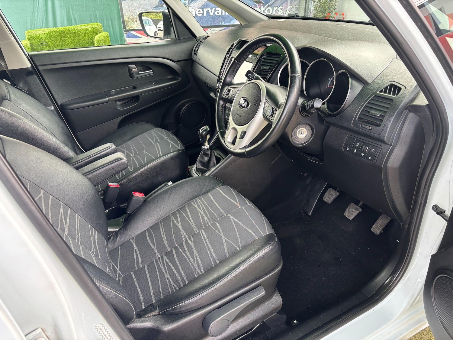 Used Kia Venga 2015 for sale - 76001723: Photo 6