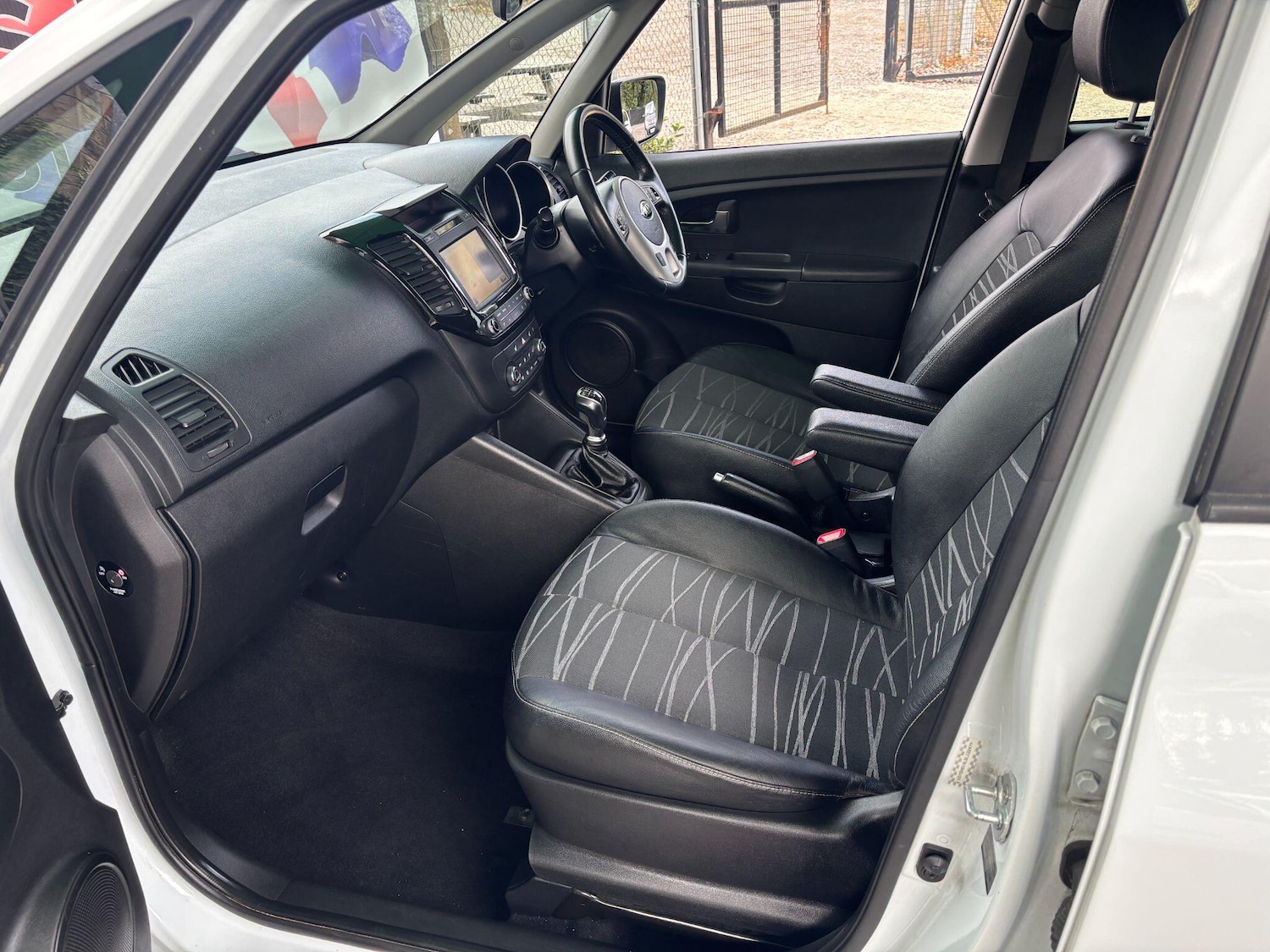 Used Kia Venga 2015 for sale - 76001723: Photo 7