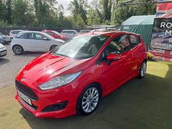 Used Ford Fiesta 2015 for sale - 75520064: Photo