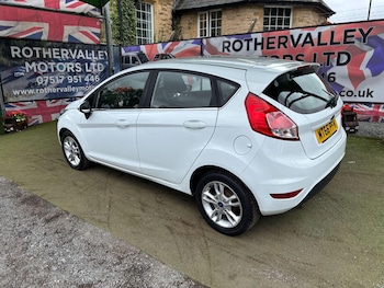 Used Ford Fiesta 2016 for sale - 75669643: Photo