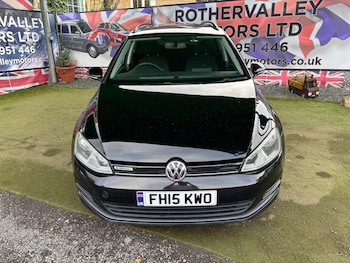 Used Volkswagen Golf 2015 for sale - 75809059: Photo