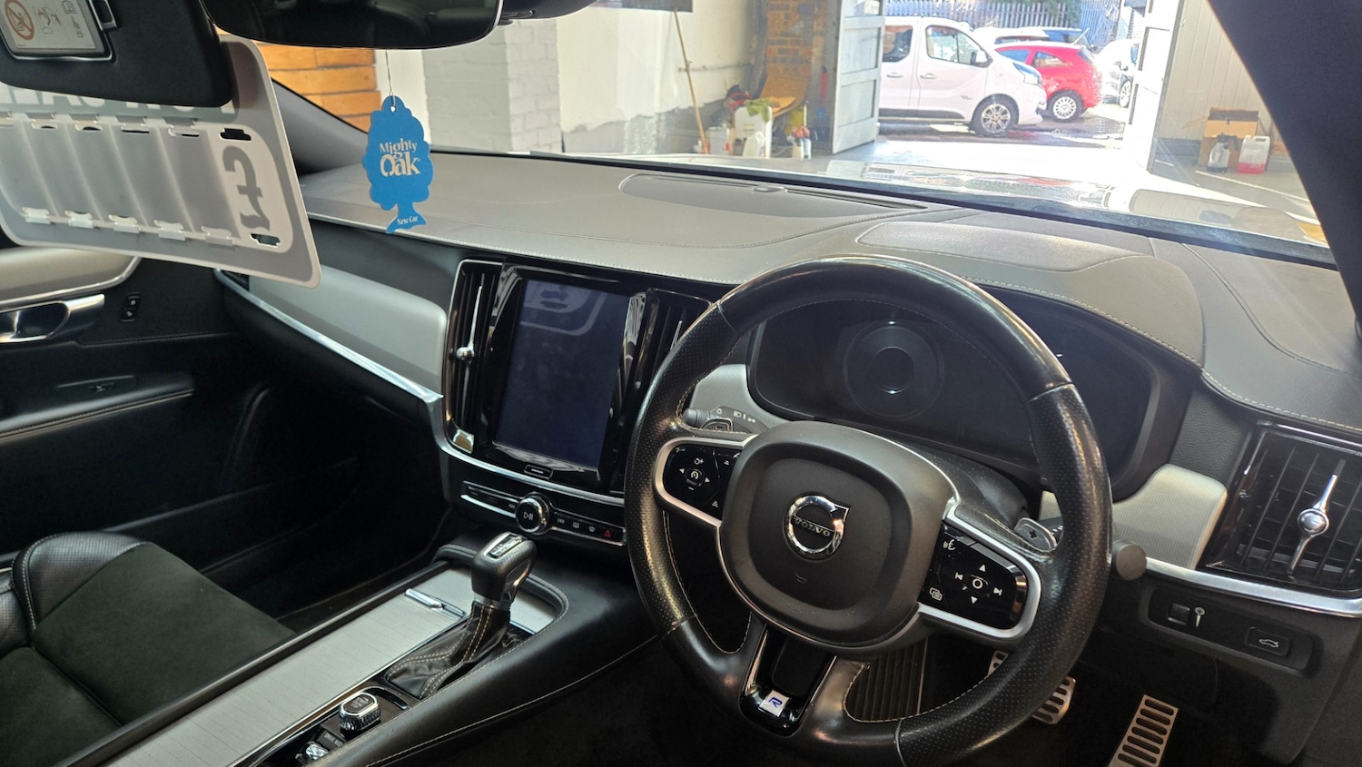 Used Volvo S90 2018 for sale - 77973047: Photo 9