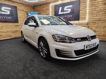 Used Volkswagen Golf 2013 for sale - 77228386: Photo