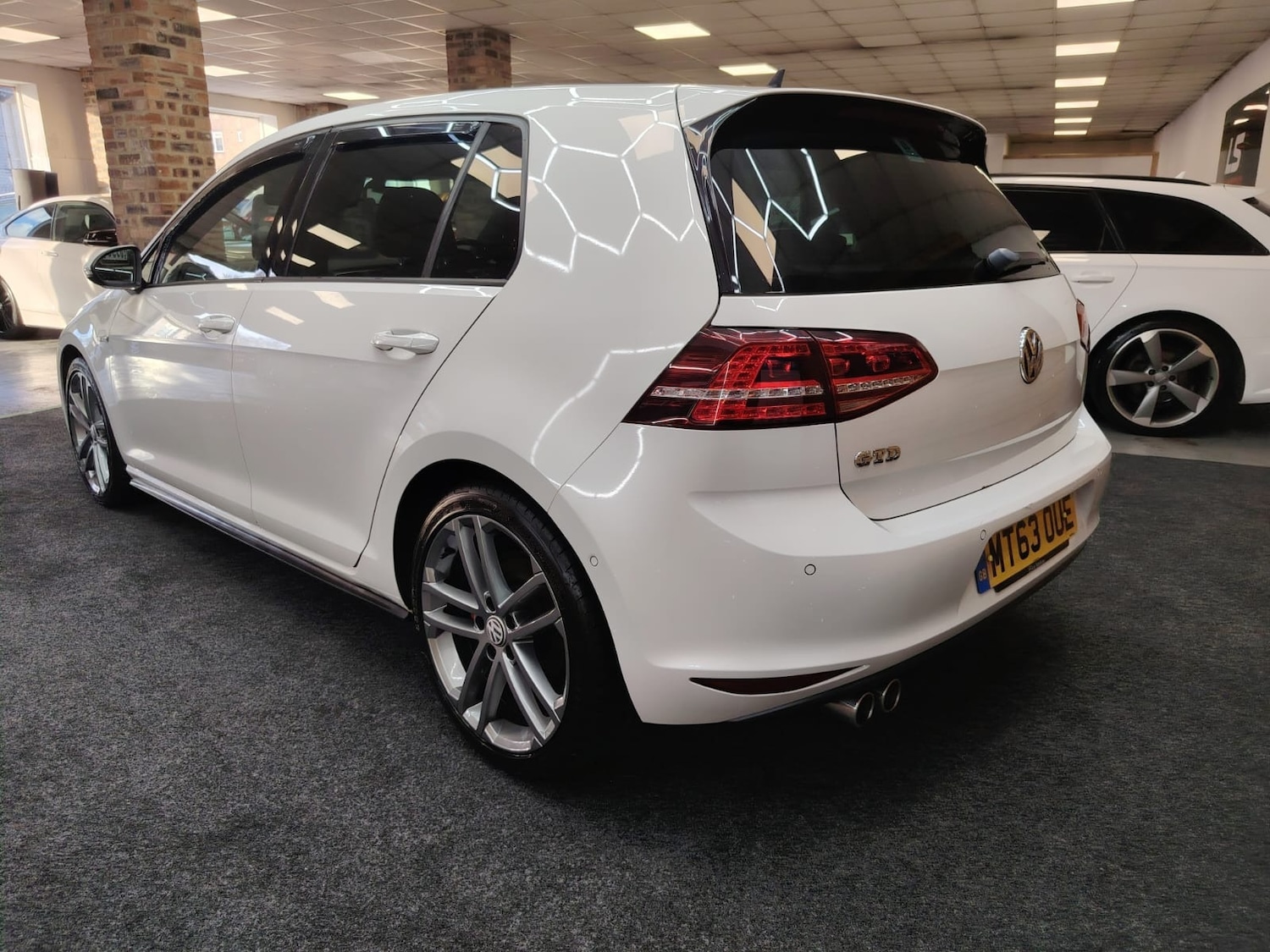Used Volkswagen Golf 2013 for sale - 77228386: Photo 9