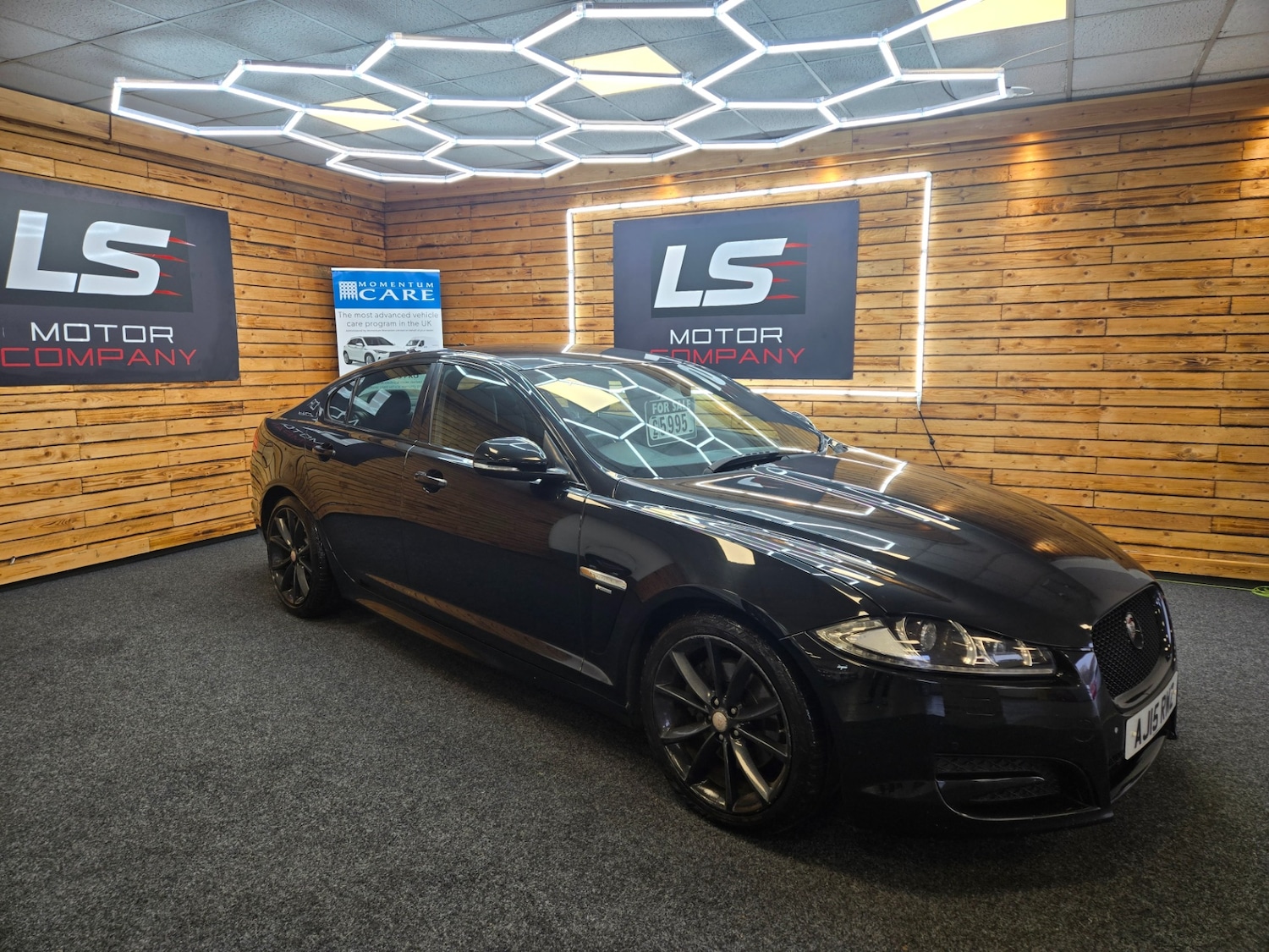 Used Jaguar XF 2015 for sale - 77669242: Photo 4