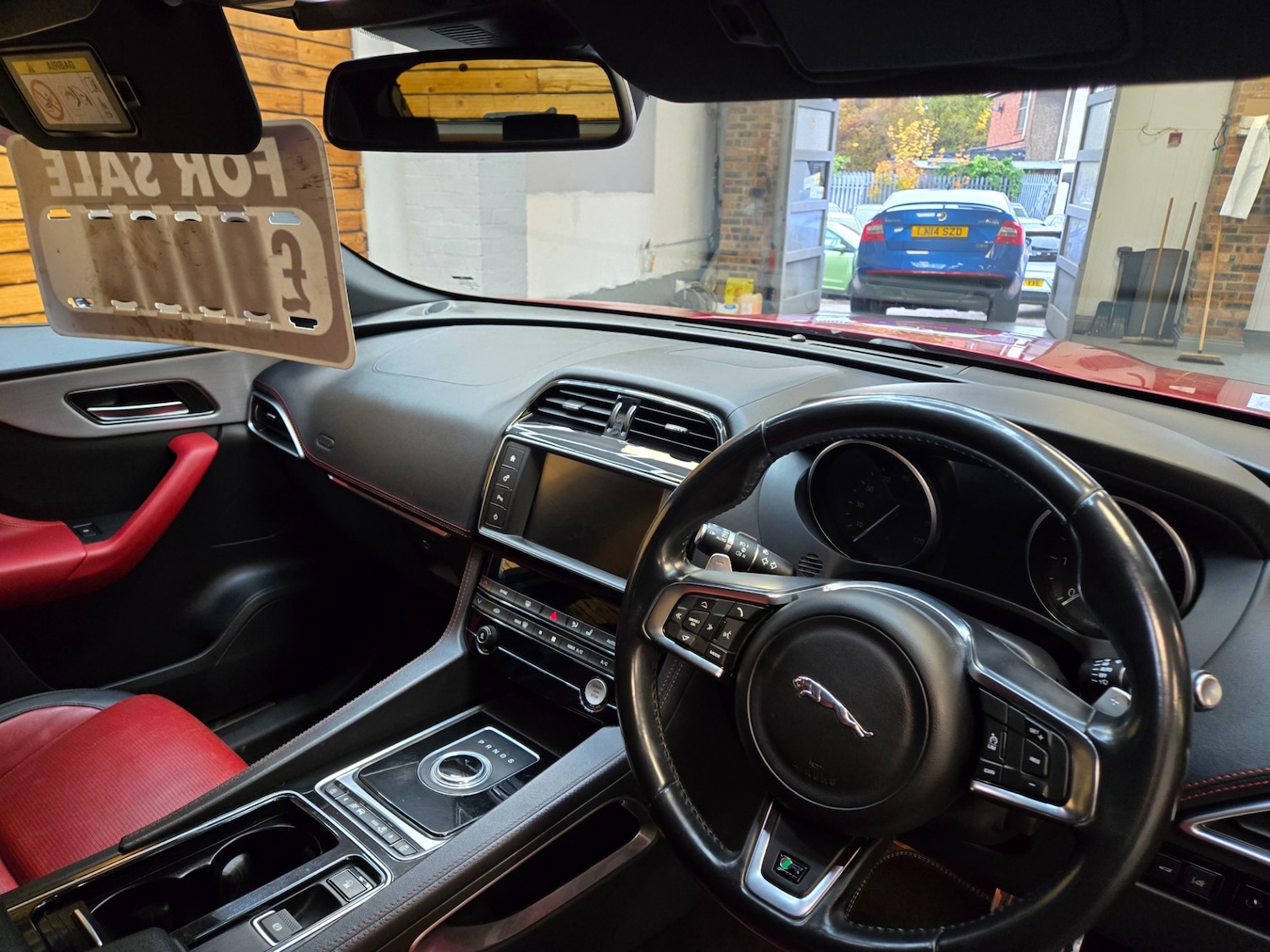 Used Jaguar F-Pace 2017 for sale - 77054673: Photo 10