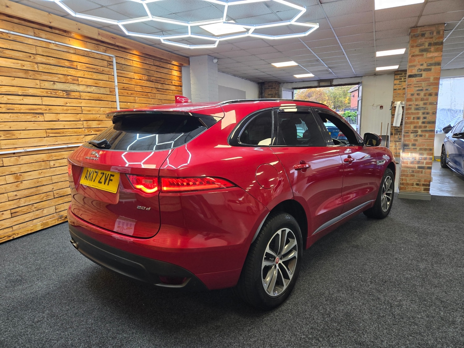 Used Jaguar F-Pace 2017 for sale - 77054673: Photo 12