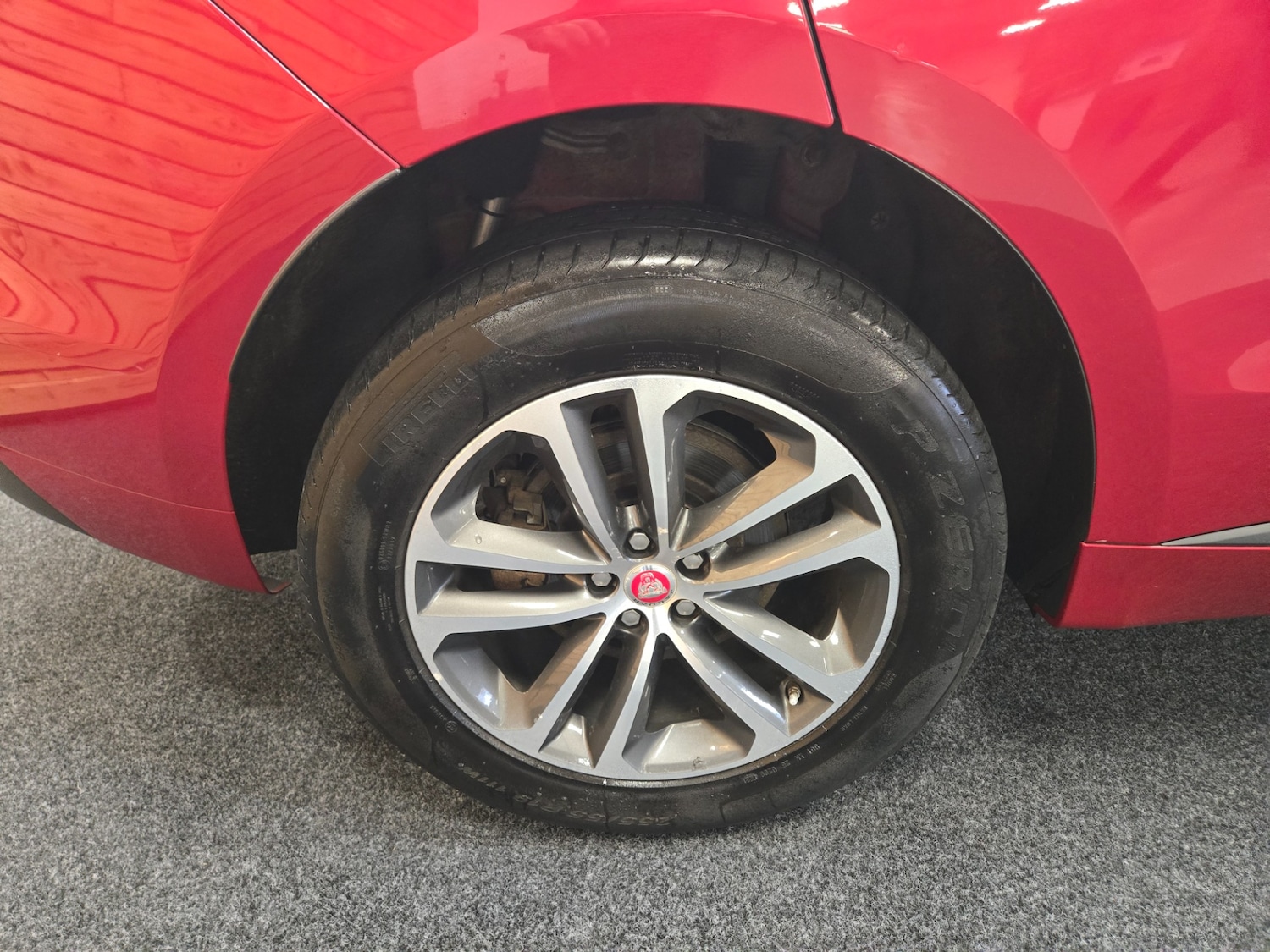 Used Jaguar F-Pace 2017 for sale - 77054673: Photo 8