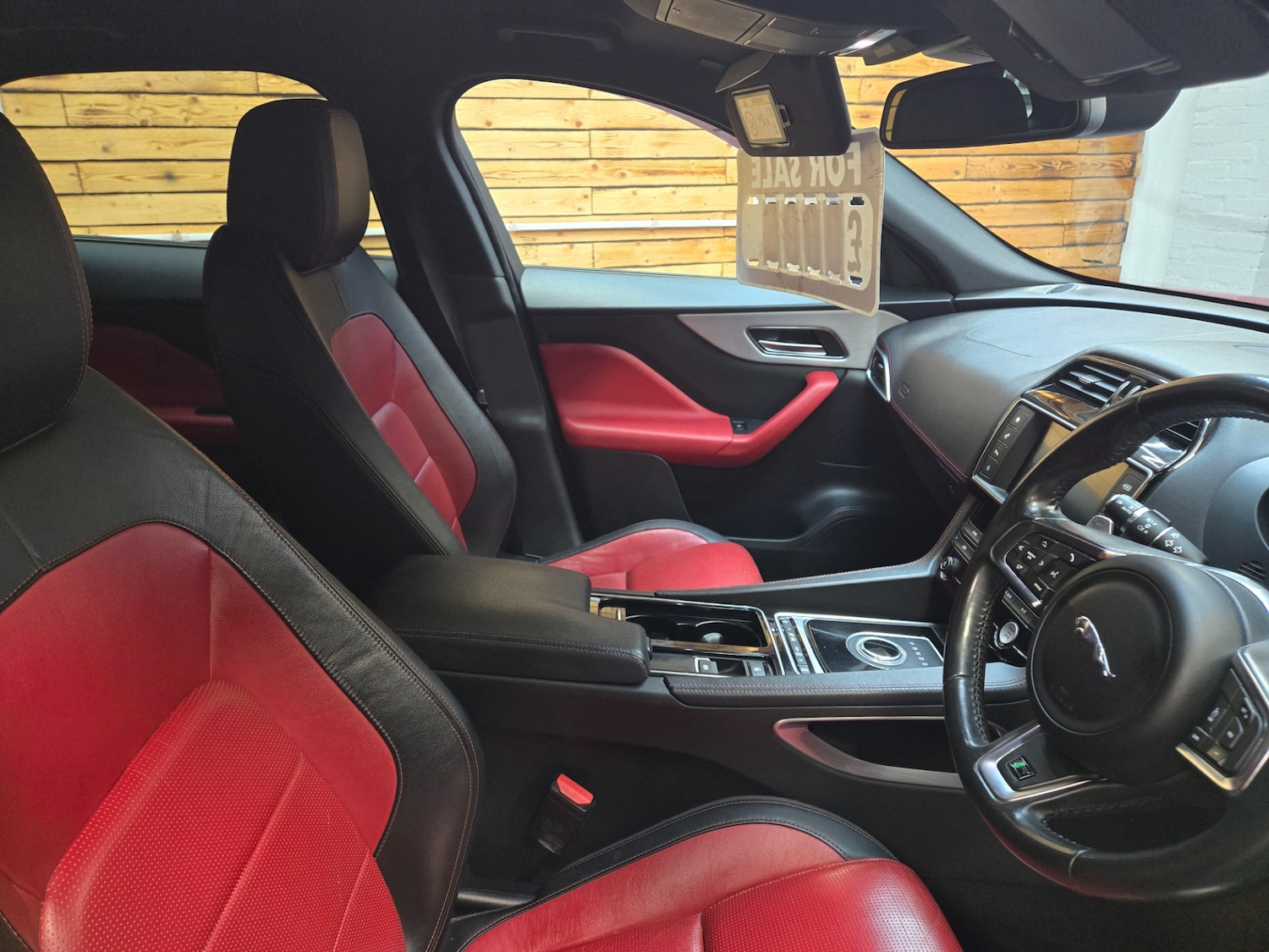 Used Jaguar F-Pace 2017 for sale - 77054673: Photo 9