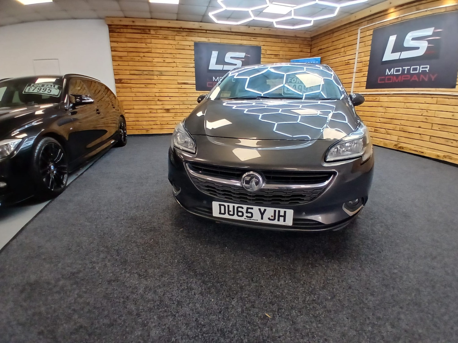 Used Vauxhall Corsa 2015 for sale - 76734757: Photo 3