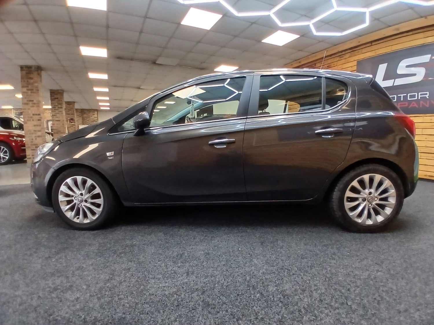 Used Vauxhall Corsa 2015 for sale - 76734757: Photo 8