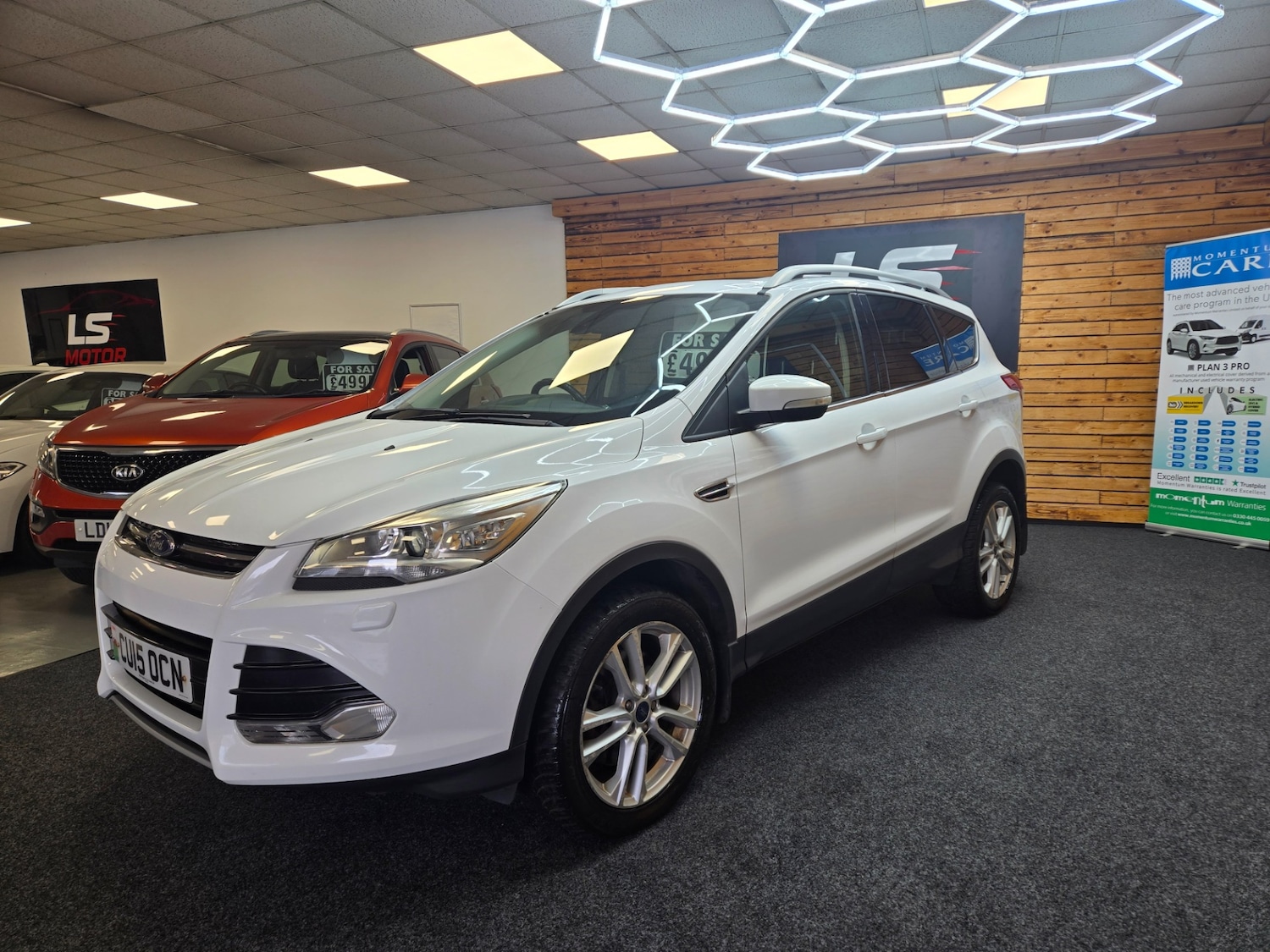 Used Ford Kuga 2015 for sale - 76594509: Photo 4