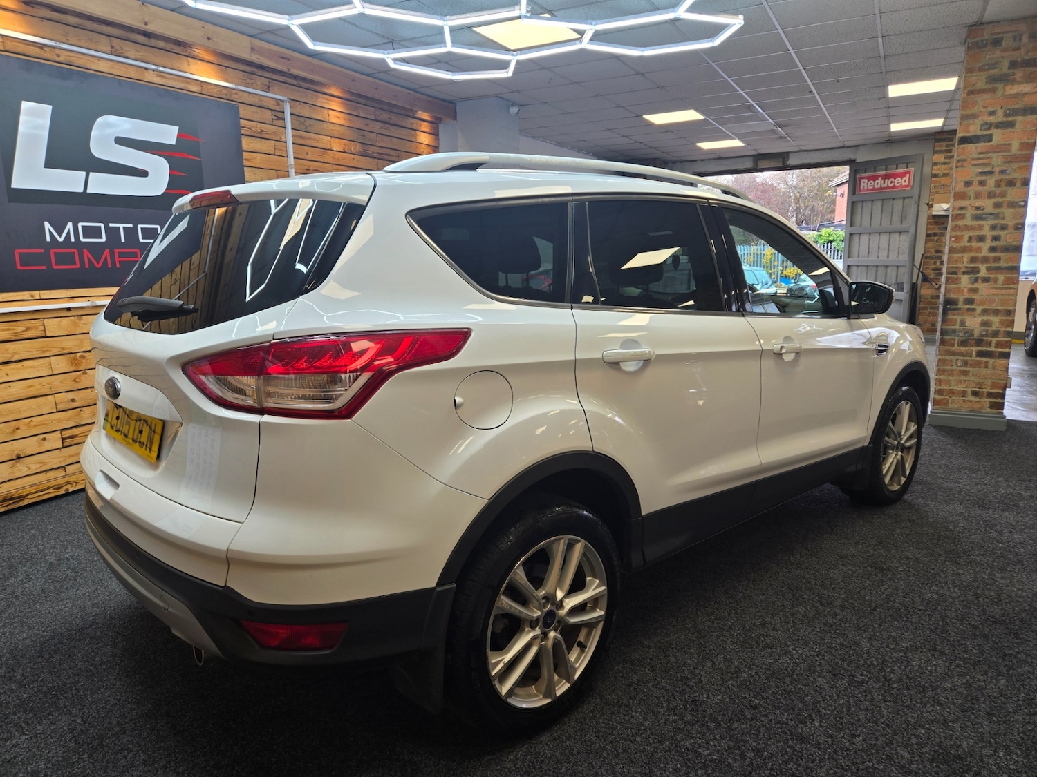 Used Ford Kuga 2015 for sale - 76594509: Photo 7