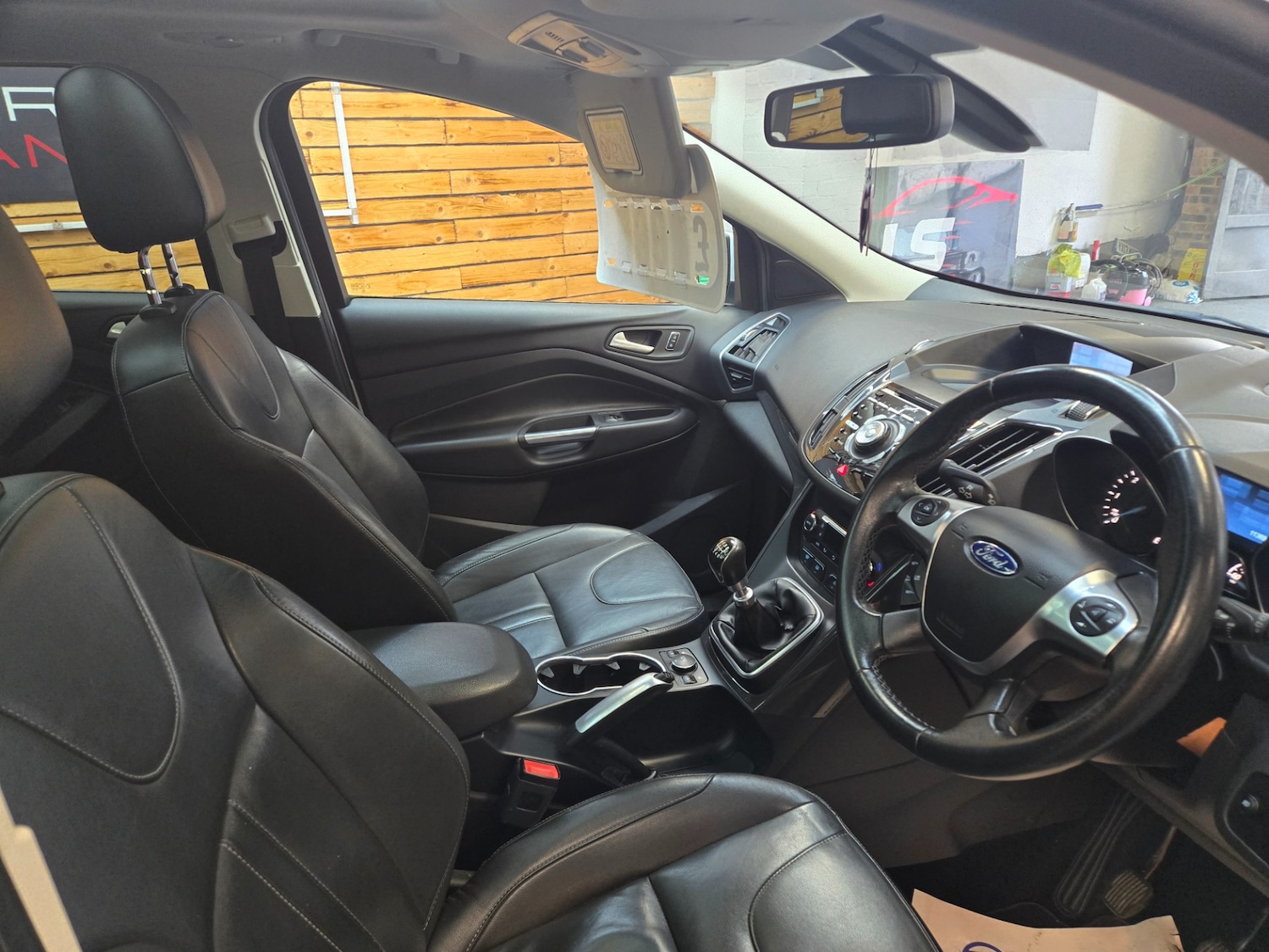 Used Ford Kuga 2015 for sale - 76594509: Photo 8