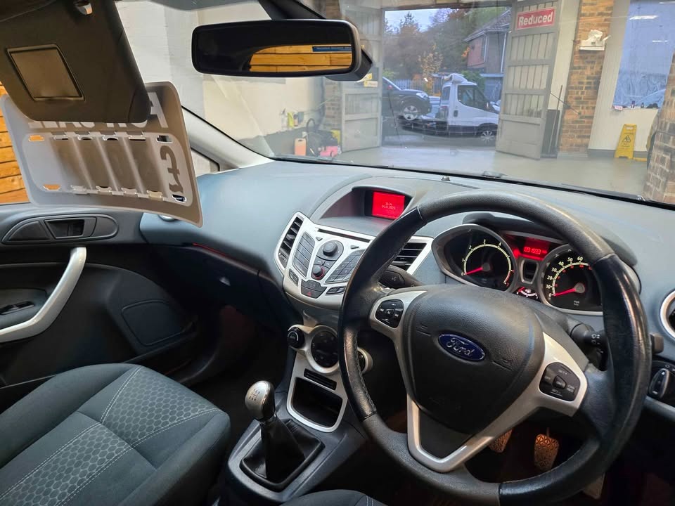 Used Ford Fiesta 2010 for sale - 76483293: Photo 9