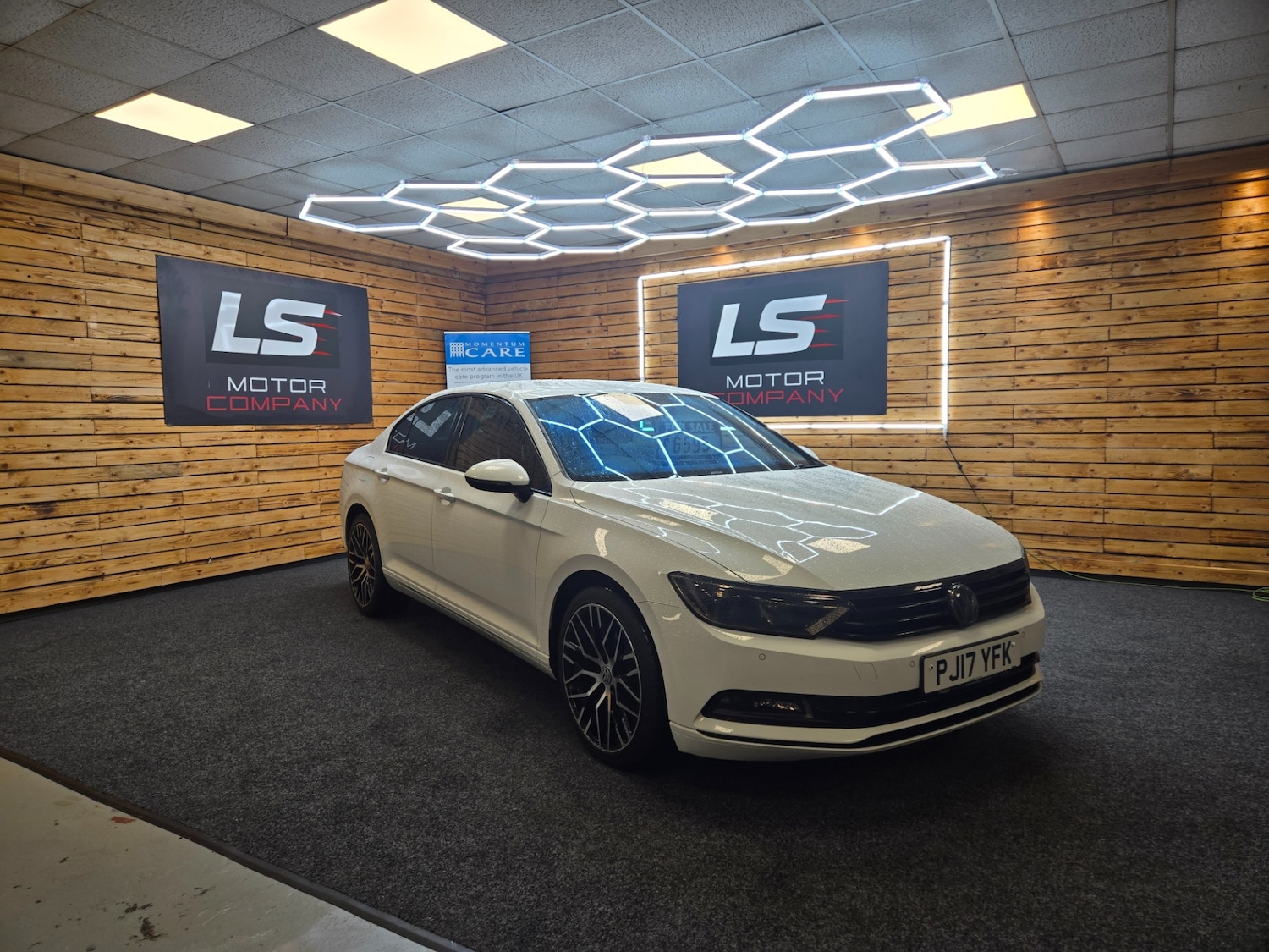 Used Volkswagen Passat 2017 for sale - 76955326: Photo 14