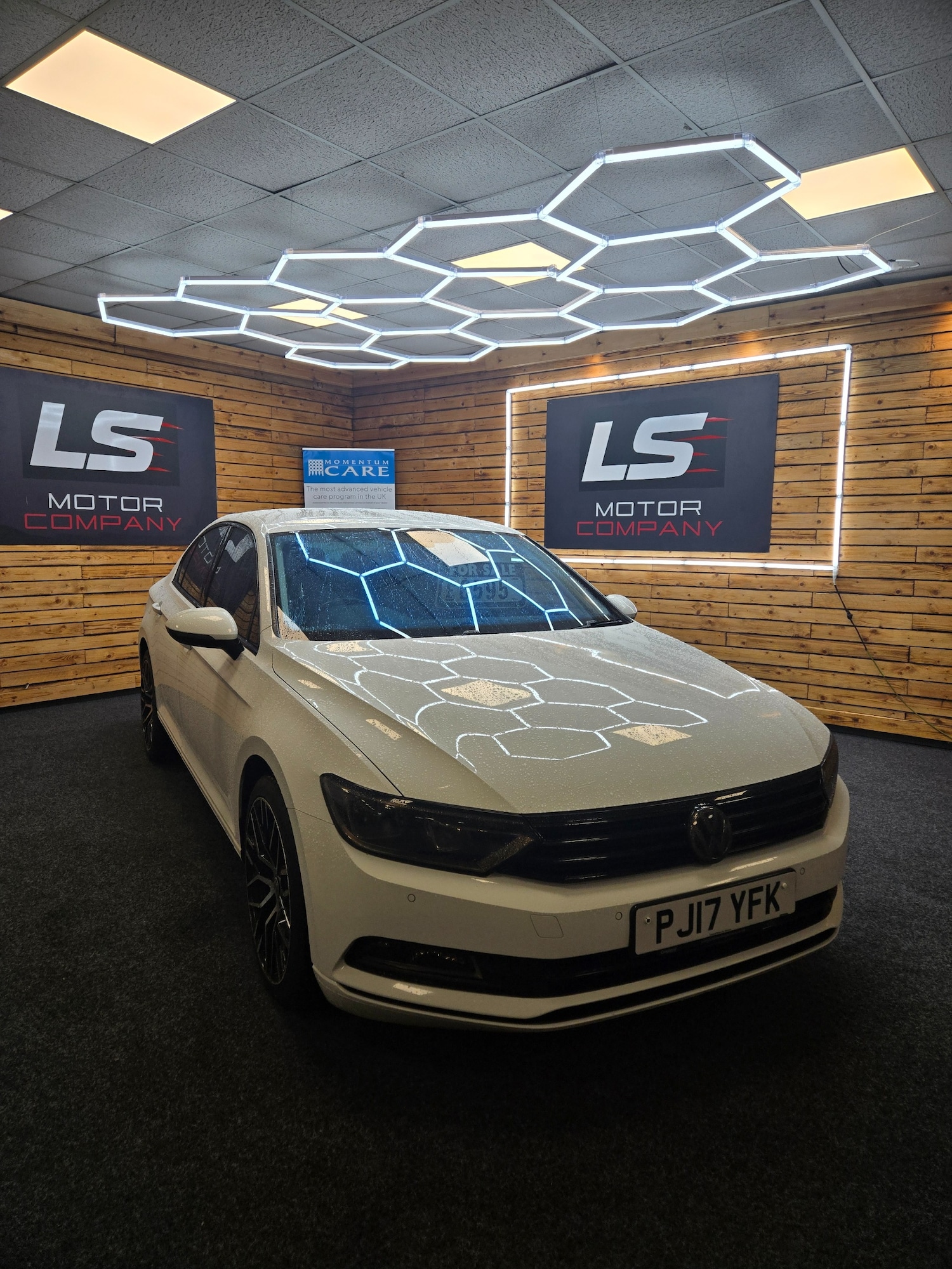 Used Volkswagen Passat 2017 for sale - 76955326: Photo 15