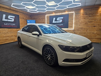 Used Volkswagen Passat 2017 for sale - 76955326: Photo