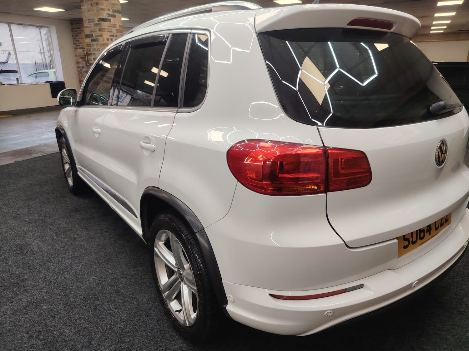 Used Volkswagen Tiguan 2014 for sale - 77001668: Photo 7