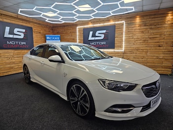 Vauxhall Insignia feature image