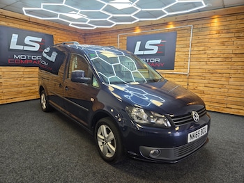 Used Volkswagen Caddy Maxi Life 2015 for sale - 77756423: Photo